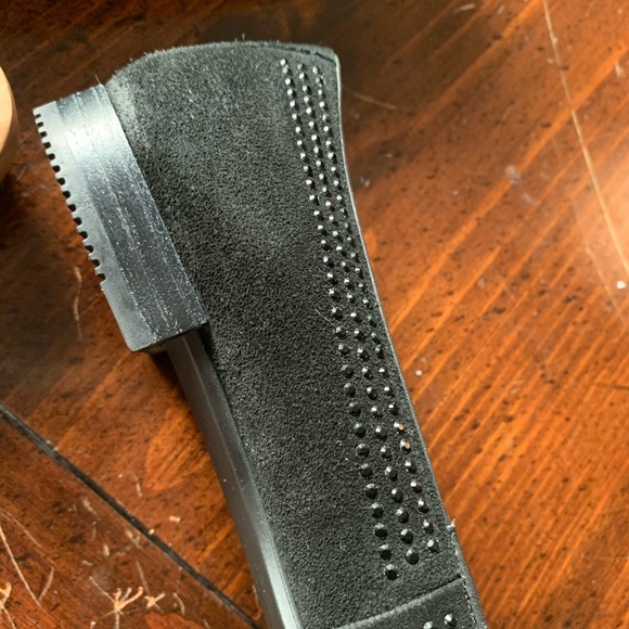 Ecco Shape Pointy Toe Ballet Flat with Crystals 40 - Picture 10 of 16